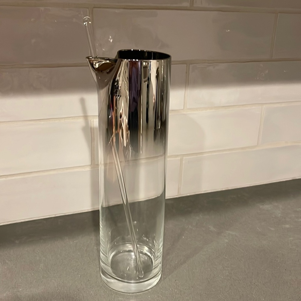Dorothy, Thorpe pitchers clear with silver ombre and glass stirrer Rare vintage